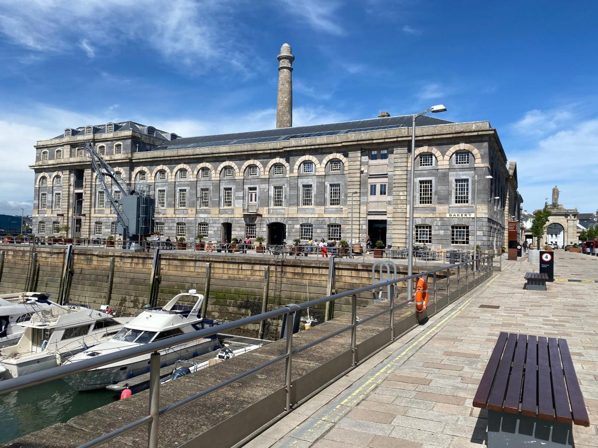 Royal William Yard Apartments Plymouth Pokoj fotografie