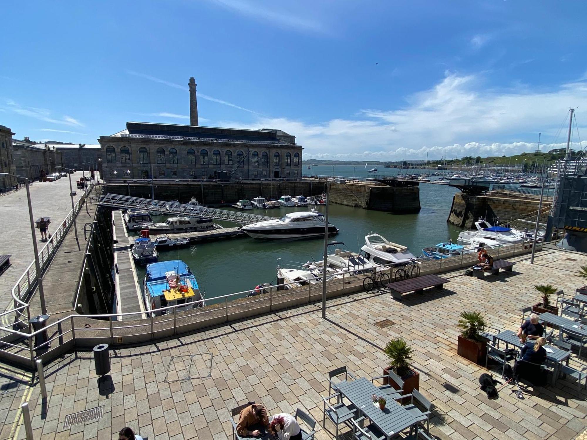 Royal William Yard Apartments Plymouth Pokoj fotografie